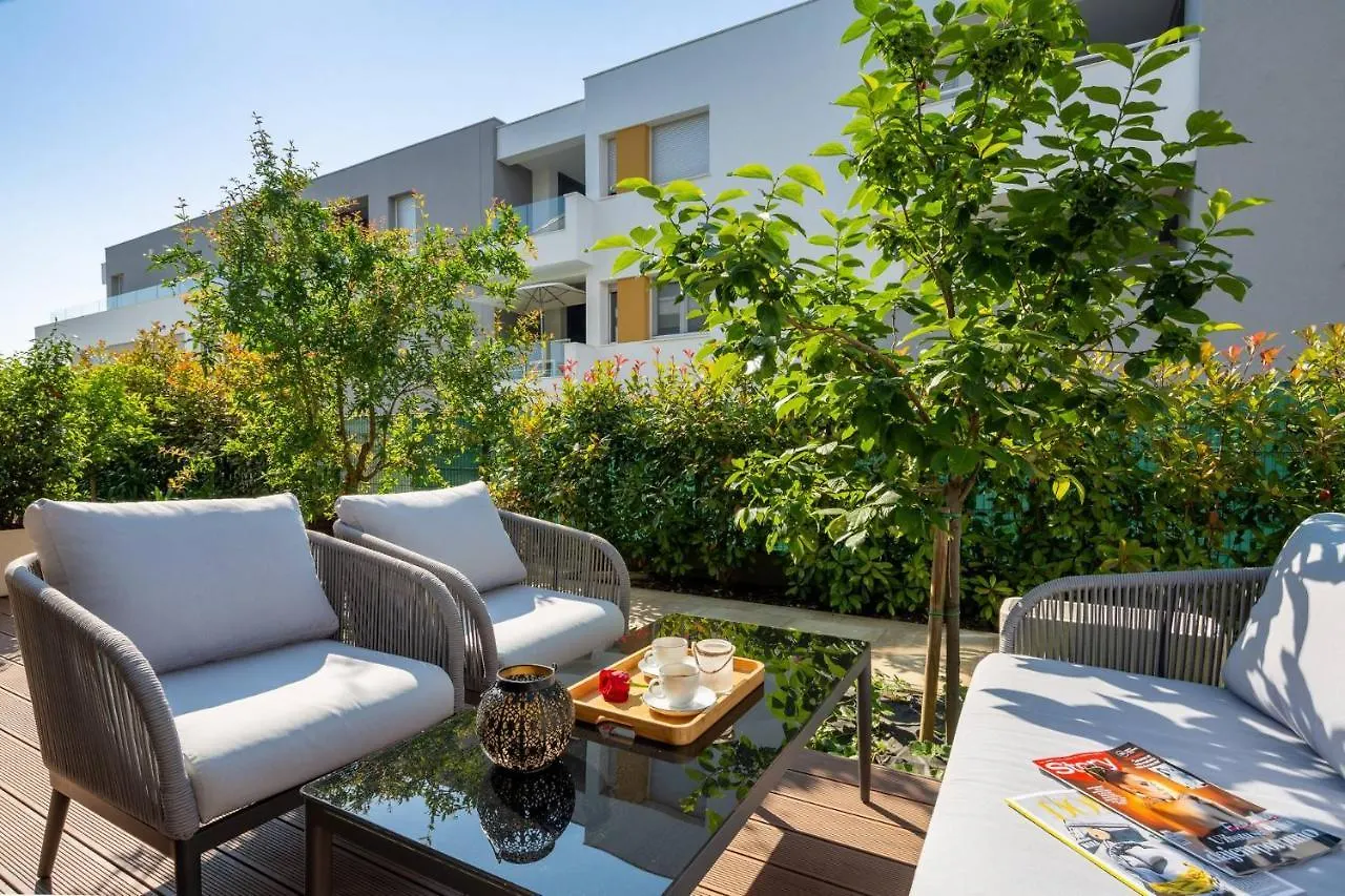 Apartment Dedaj Resort - Villa Tina Zadar